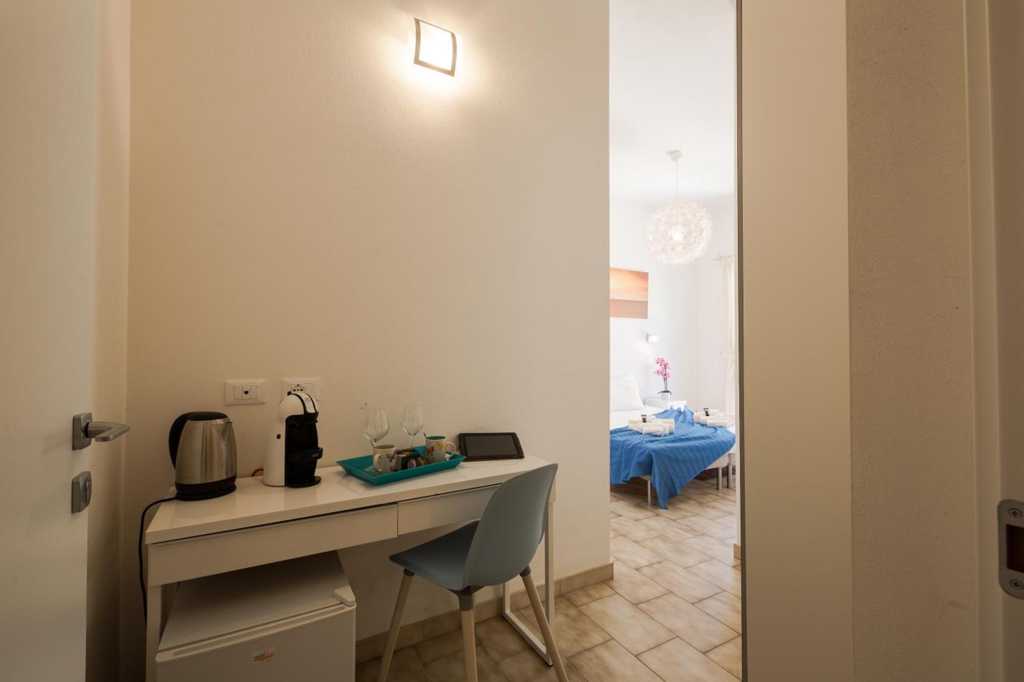 Coru E Mari Hotel Pula Ngoại thất bức ảnh