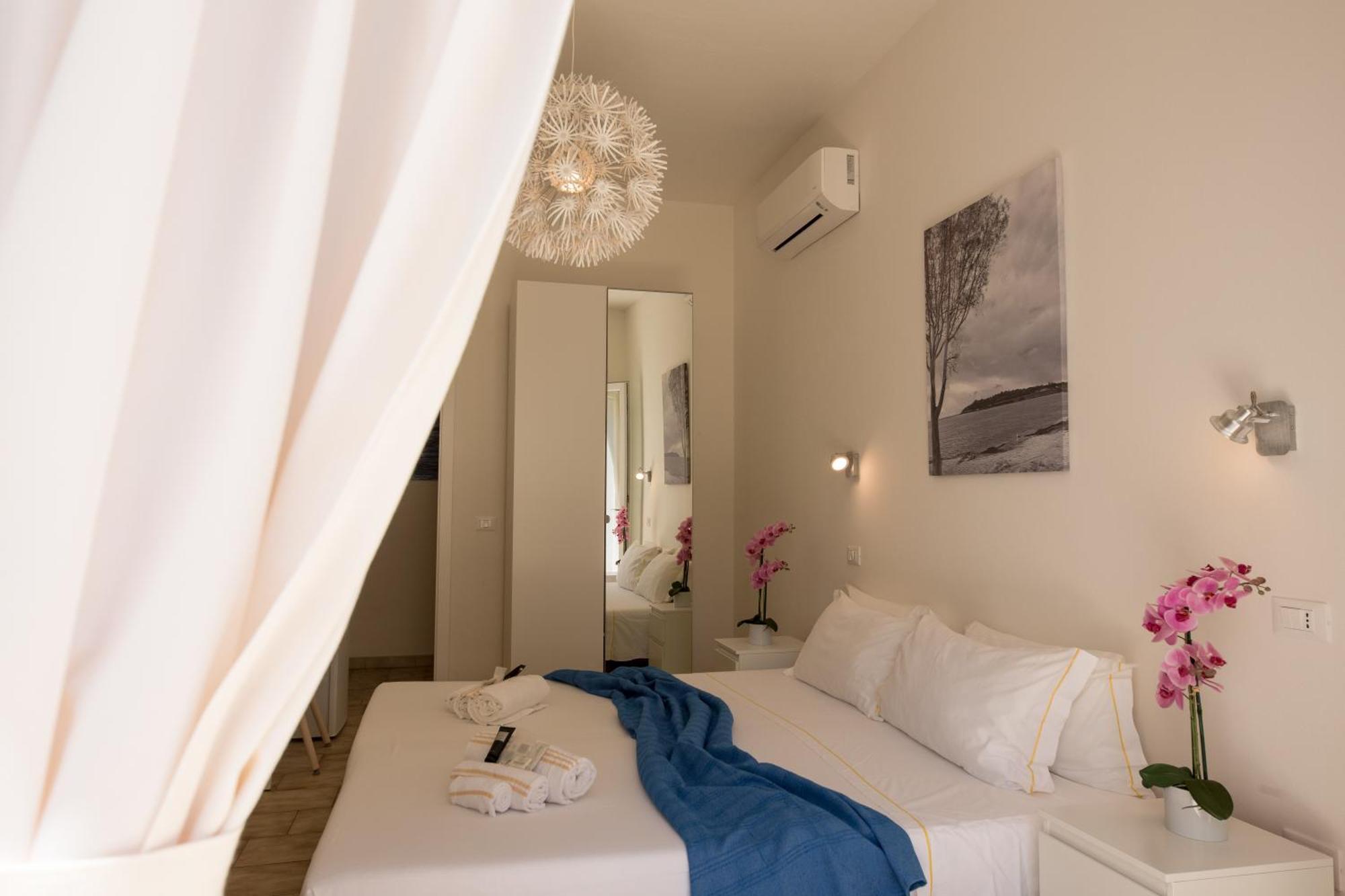 Coru E Mari Hotel Pula Ngoại thất bức ảnh